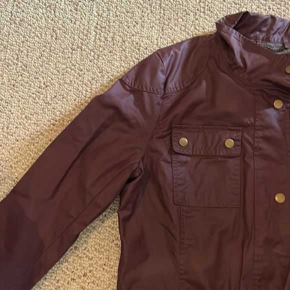 jacket - Picture 2 of 4